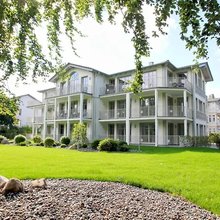 Moderne Mit Eigener Sauna Und Balkon - Pauline 06 * Goehren (Ruegen)